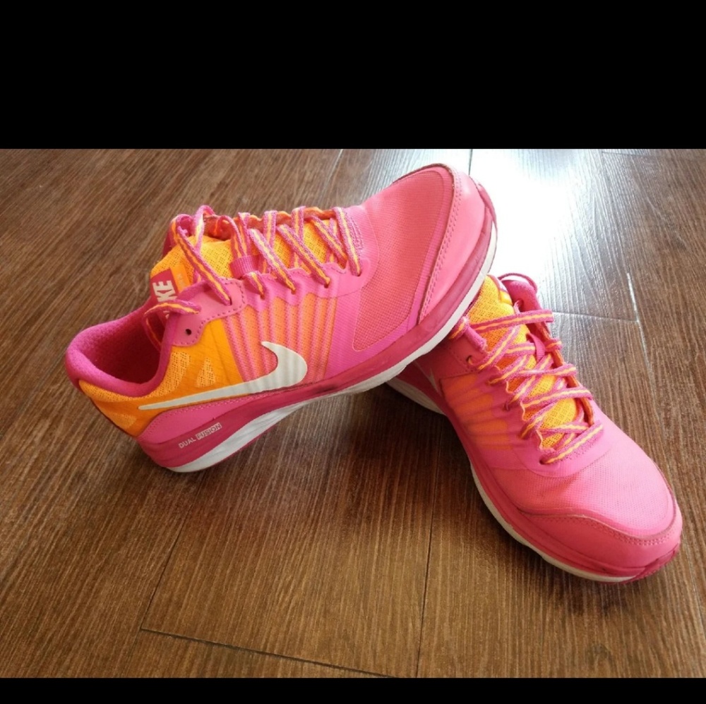 Nike Dual Fusion